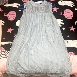 Women’s dress size XL